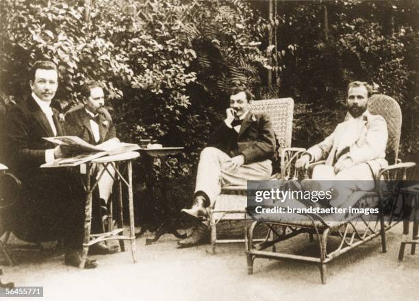 Joseph Maria Olbrich , an unknown person, Kolo Moser and Gustav Klimt in the garden of Fritz Waerndorfer in Vienna, 18th district, Weimarer Strasse...