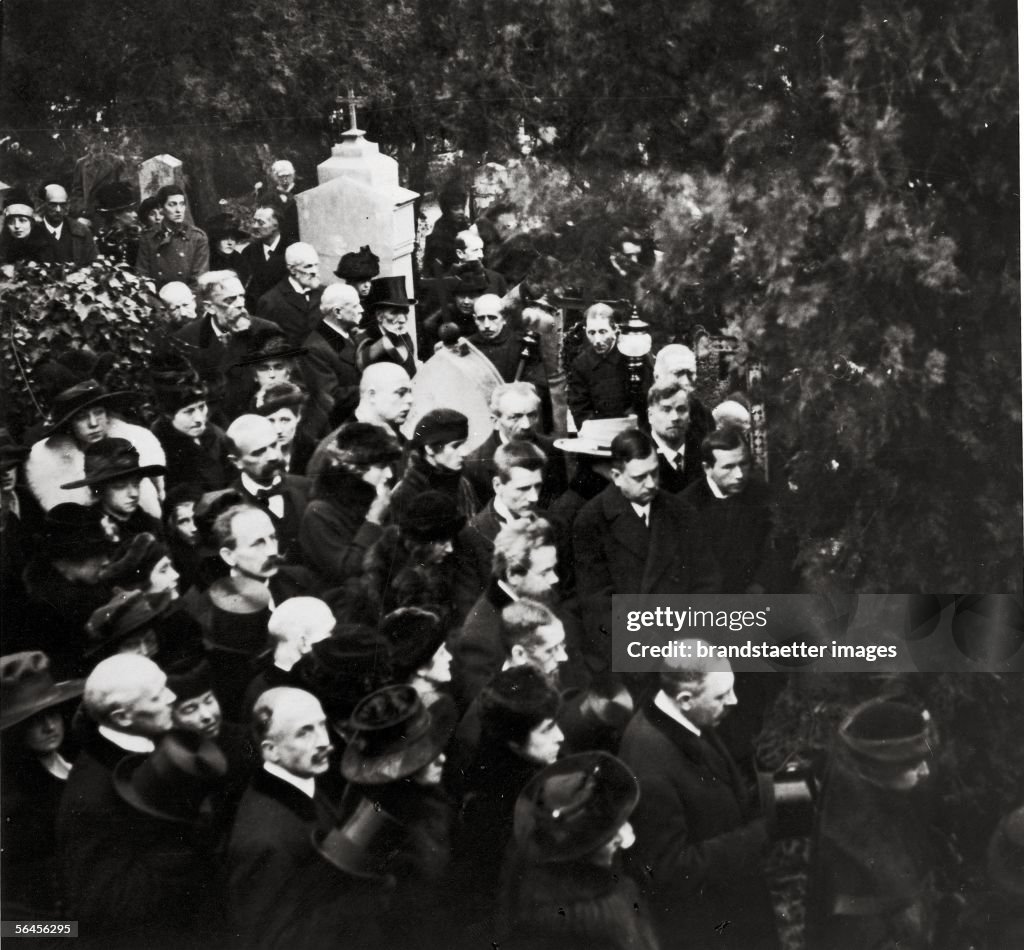 Gustav Klimt?s funeral on February 9th 1918