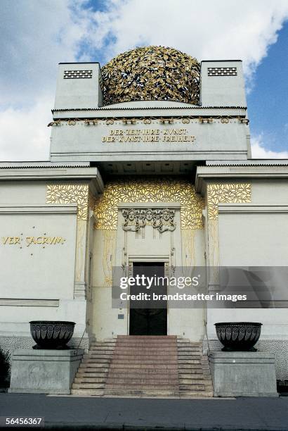 building, of vienna secession built by joseph maria... 643 Olbrich Stock Photos, High-Res Pictures, and Images - Getty Images