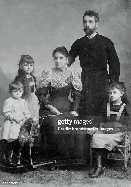 Adolf and Marie Schiele with their children Egon, Melanie and Elvira. Photography by Josef Mueller. Tulln. 1893. [Adolf und Marie Schiele mit ihren...