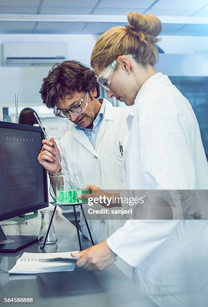 4,614 Lab Assistant Stock Photos, High-Res Pictures, and Images - Getty ...