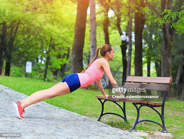 12 Teen Girls In Yoga Shorts Stock Photos, High-Res Pictures, and