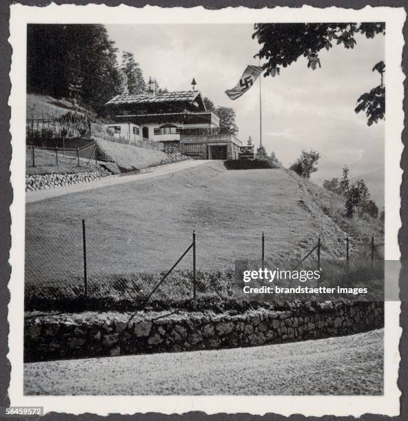 The Berghof of Adolf Hitler at the Obersalzberg near Berchtesgaden: The Berghof in its original state, before the modification in 1936, in front of...