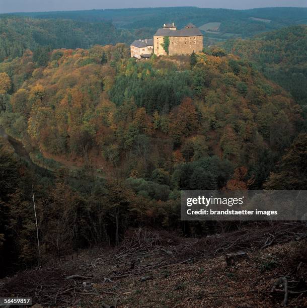 Lockenhaus castle, Burgenland. Photography. [Burg Lockenhaus im Burgenland. Photographie.]