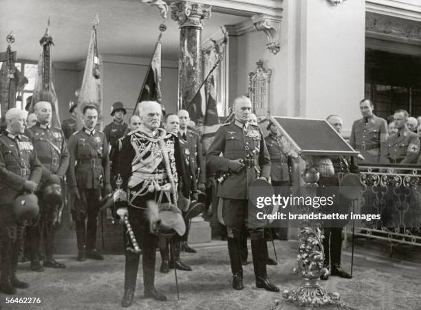 Commemoration for Friedrich the Great at his 150th day of death at Garnison church. Participants: Minister of War general field marshal Werner...