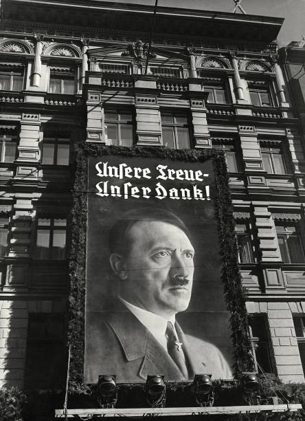 Portrait of Adolf Hitler on the facade of a Berlin puplishing house . Photography. 1939. [Portrait auf einem Berliner Verlagshaus anlaesslich des 50....
