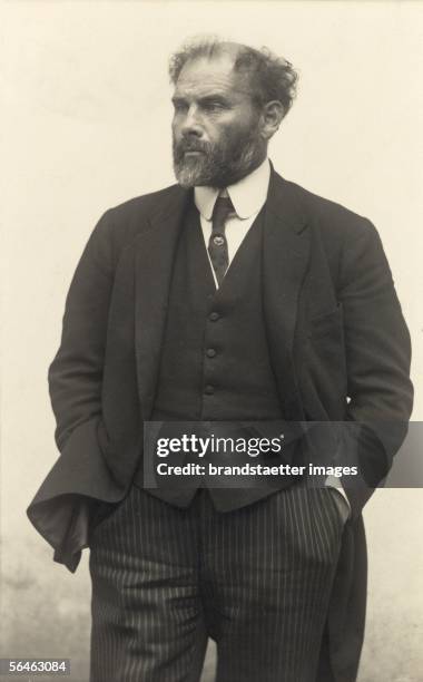 Gustav Klimt. Photography. 1917. [Gustav Klimt. Photographie. 1917.]