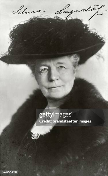 Selma Lagerloef, Swedish writer. The first woman who won the Nobel prize in literatur . Photography. Around 1920. [Selma Lagerloef, schedische...