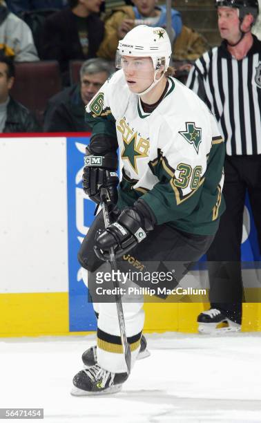 Jussi Jokinen of the Dallas Stars skates against the Ottawa Senators during their NHL game on December15, 2005 at the Corel Centre in Kanata,...