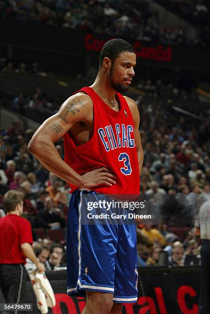 Tyson Chandler of the Chicago Bulls looks on during a game against the Dallas Mavericks at United Center on December 5, 2005 in Chicago, Illinois....