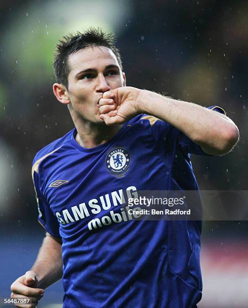 Frank Lampard of Chelsea celebrates scoring the second goal during the Barclays Premiership match between Chelsea and Fulham at Stamford Bridge on...