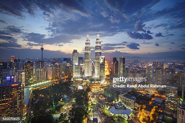 the petronas twin towers - kuala lumpur twin tower stock pictures, royalty-free photos & images