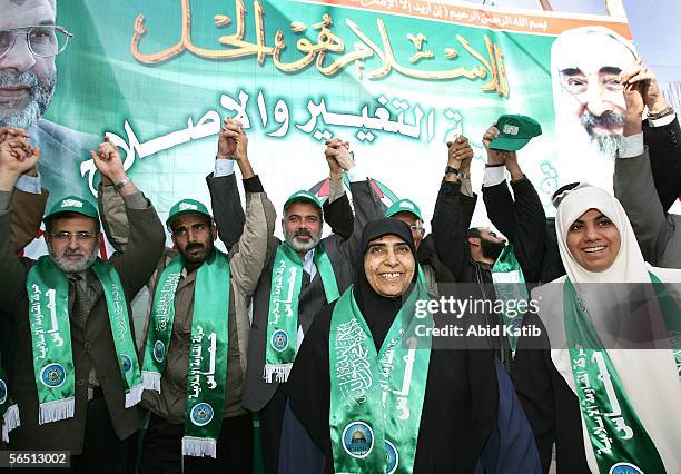 Female Palestinian candidates of the Islamic Resistance Movement, Hamas, Najwa Abu Ne'ma, Jamela Al-Shanty, and Hamas leaders Jamal Saleh Nassar ,...