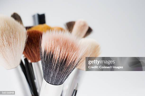 make-up brushes - make up brush stock pictures, royalty-free photos & images