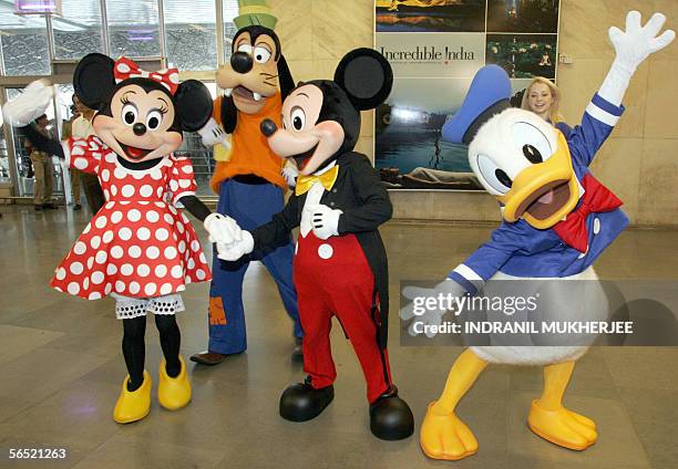 Disney cartoon characters Minnie Mouse , Goofy, Mickey Mouse and... News Photo - Getty Images Disney cartoon characters Minnie Mouse , Goofy, Mickey Mouse and... News Photo - Getty Images