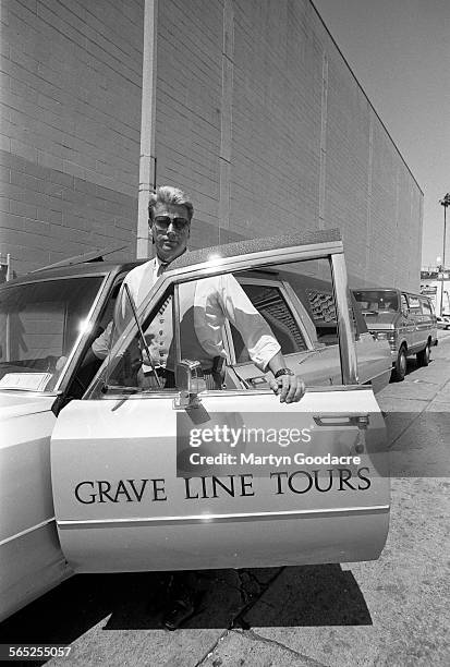 Grave Line Tours of Los Angeles, United States, 1990. The tour takes customers to see the homes of dead celebrities.