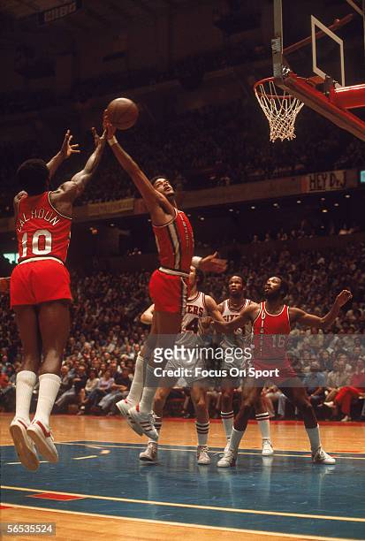 Portland Trailblazers Maurice Lucas grabs the rebound against the Philadelphia 76ers circa May of 1977 during the NBA playoffs.