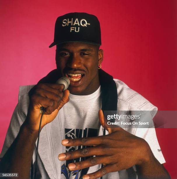Shaq Rapping Photos et images de collection - Getty Images