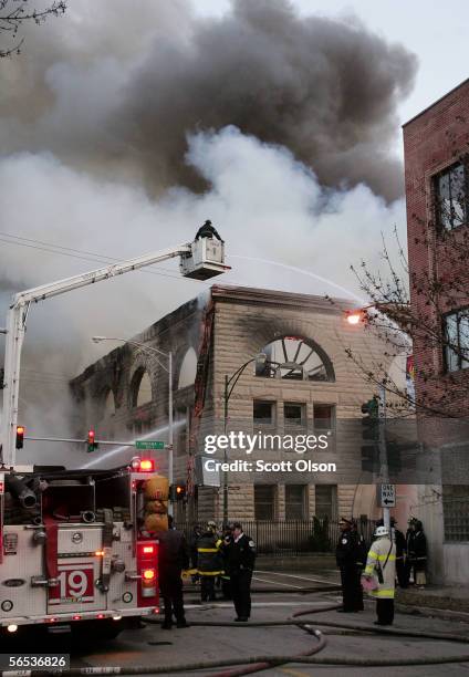 Distinguished Fire Kirk Sullivan Photos and Premium High Res Pictures - Getty Images