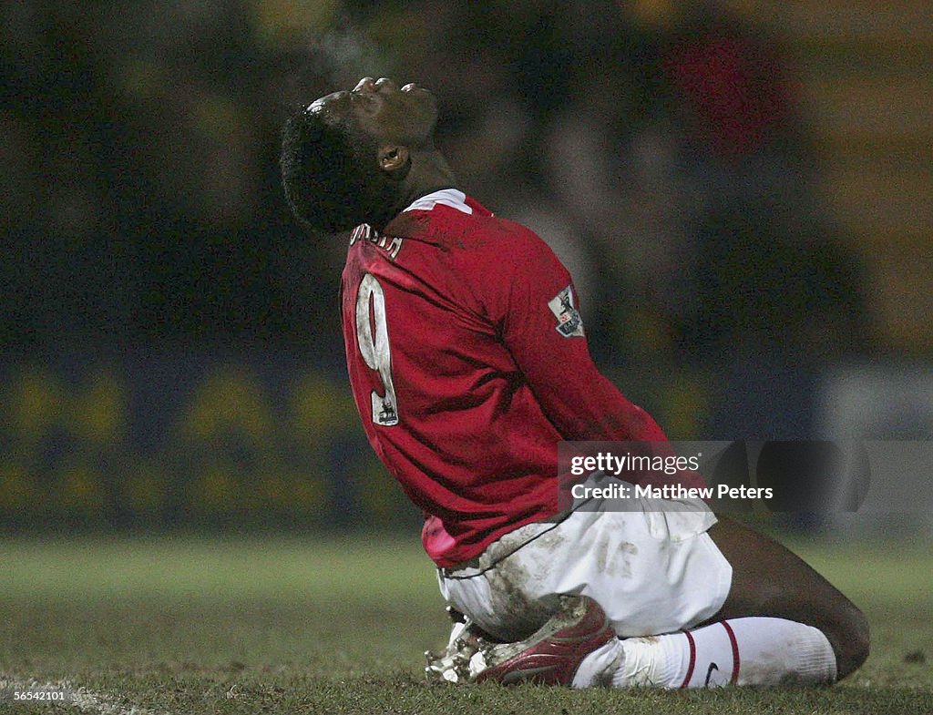 Burton Albion v Manchester United