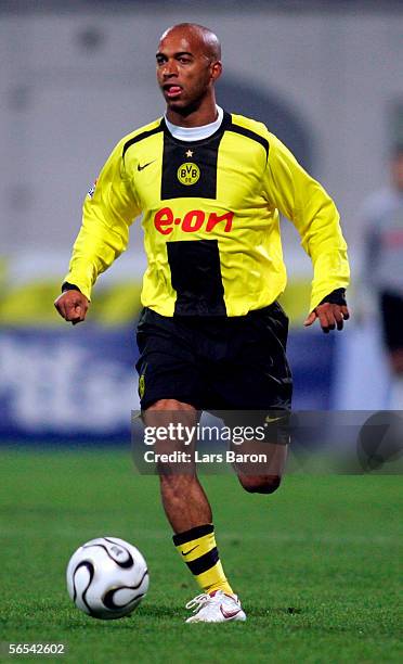 Dede of Dortmund runs with the ball during the Efes Pilsen Cup match between Borussia Dortmund and Werder Bremen at the Ataturk Stadium on January 8,...