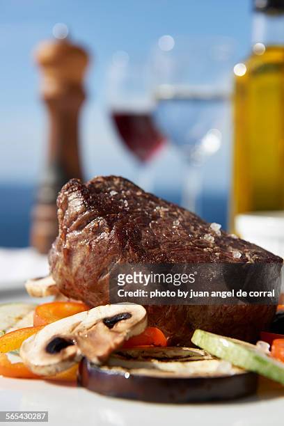 chateaubriand - mirepoix comida fotografías e imágenes de stock