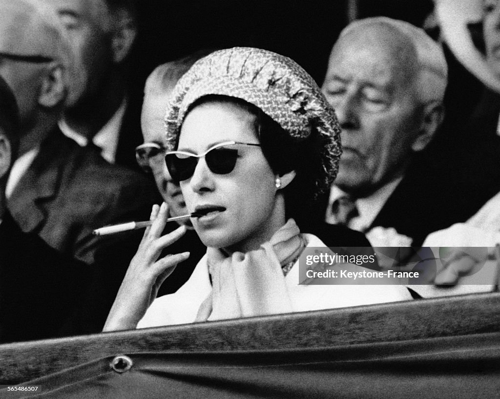 La Princesse Margaret fume