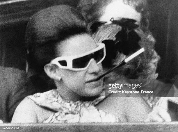 La Princesse Margaret dans sa période hippie dans les tribunes du tournoi de tennis anglais le 5 juillet 1968 à Wimbledon, Royaume-Uni.