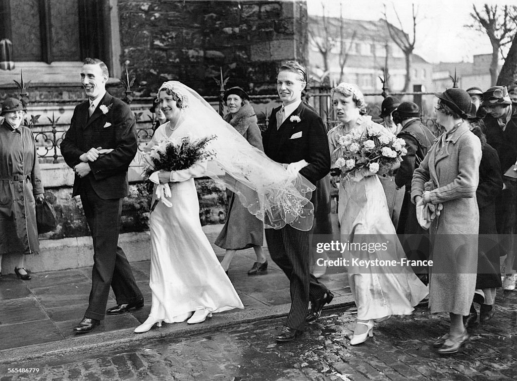 Mariage entre une femme de chambre et un policier