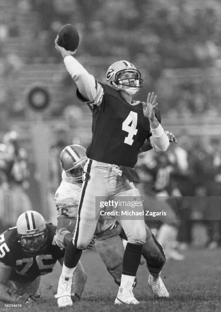 San Francisco 49ers v Green Bay Packers