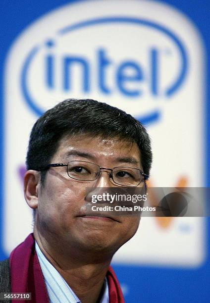Effective Manager Intel 194 Intel Centrino Photos & High Res Pictures - Getty Images