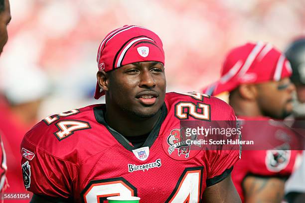 Carnell Williams of the Tampa Bay Buccaneers stands on the sideline during the game with the New Orleans Saints at Raymond James Stadium on January...
