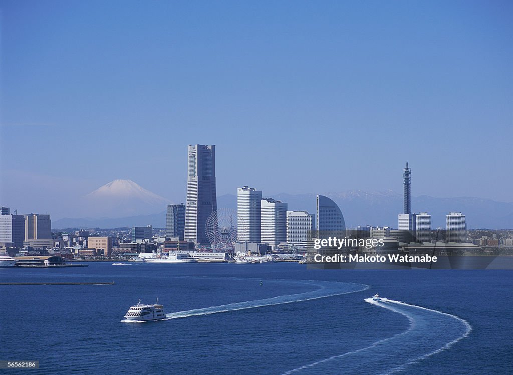 Skyline of Yokohama at day time