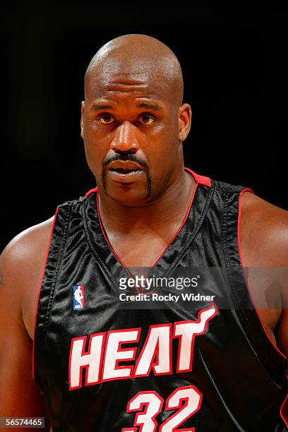 Shaquille O'Neal of the Miami Heat gets ready for play against the Golden State Warriors on January 11, 2006 at the Arena in Oakland, California....