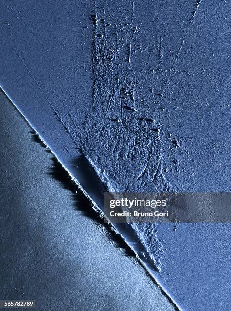 abstract of fine blue eyeshadow powder with diagonal line - texture maquillage photos et images de collection