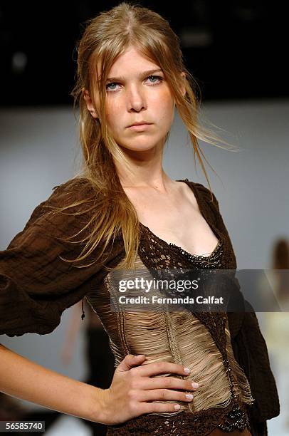 Model walks down the runway during the Marcia Ganem - Winter 2006 fashion show at Rio's Modern Art Museum during Rio Fashion Week on January 12, 2006...