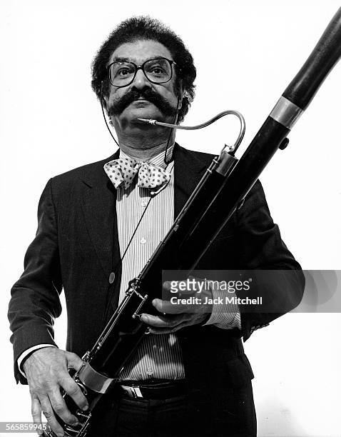 Today Show Film Critic Gene Shalit, 1982. Photo by Jack Mitchell/Getty Images.