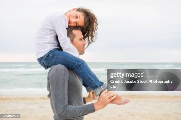 Female Shoulder Rides Photos and Premium High Res Pictures - Getty Images