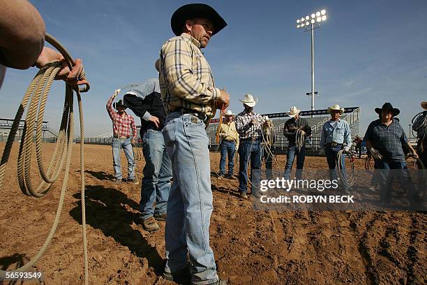 Chandler Rodeo Chuck Browning Photos and Premium High Res Pictures - Getty Images