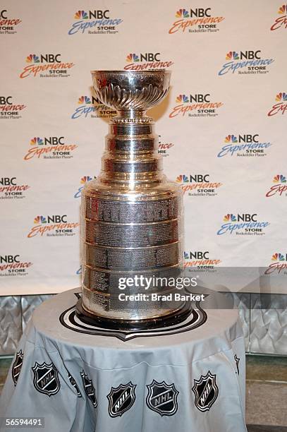 The Stanley Cup is seen at the NBC Experience Store in Rockefeller Plaza on January 14, 2006 in New York City. The public was invited to bring their...