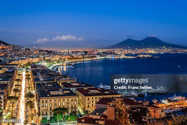 view of the gulf of naples and vesuvius volcano - baia foto e immagini stock