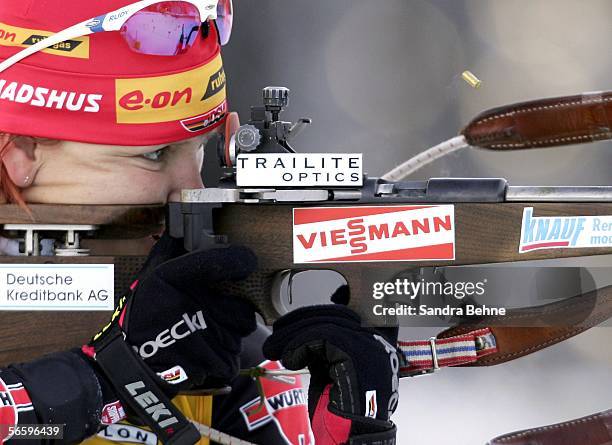 Kati Wilhelm of Germany shoots during the women's 10 km pursuit of the Biathlon World Cup on January 15, 2006 in Ruhpolding, Germany.