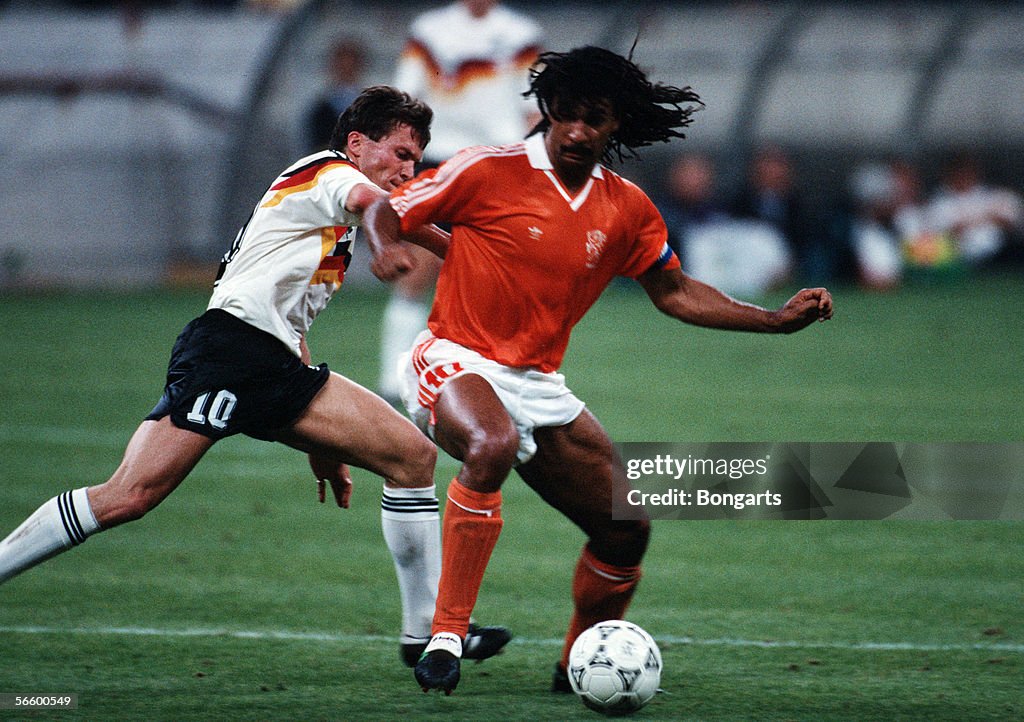 ITA: World Cup 1990 - Germany v Netherlands