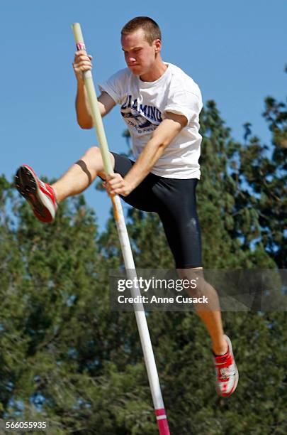 Kyle Ballew , a pole vaulter with El Camino Real High School practices at LA Valley College in Van Nuys on May 19, 2009. He has cleared 16 feet 1...