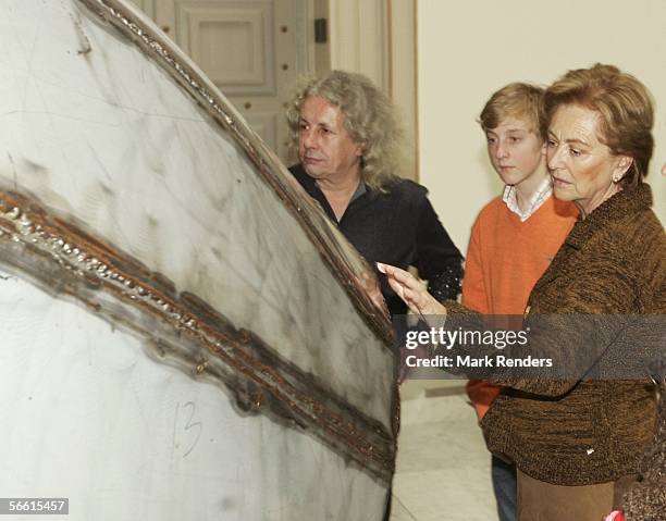 The artist Panamarenko, Belgian's Queen Paola and her grandson Prince Joachim, the son of Princess Astrid and Prince Lorentz, visit the Panamarenko...