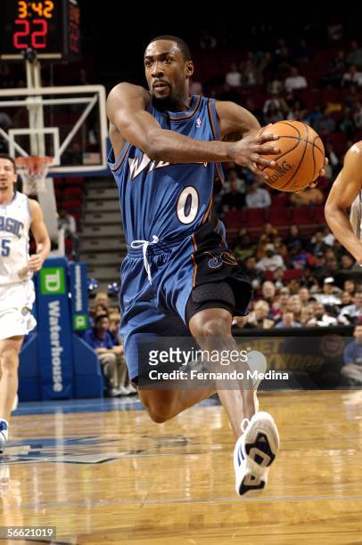 Gilbert Arenas of the Washington Wizards drives toward the lane against the Orlando Magic on January 18, 2006 at TD Waterhouse Centre in Orlando,...