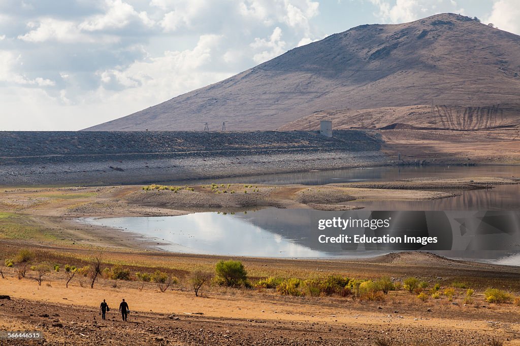 Lake Success is a reservoir and dam along the Tule River is at extremely low levels