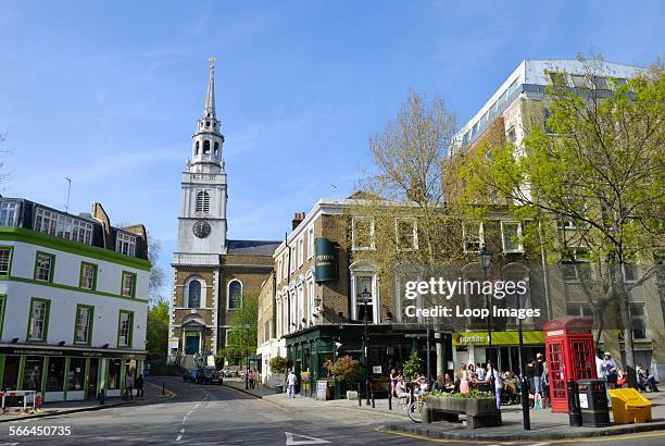 Clerkenwell Green and St James's Church.
