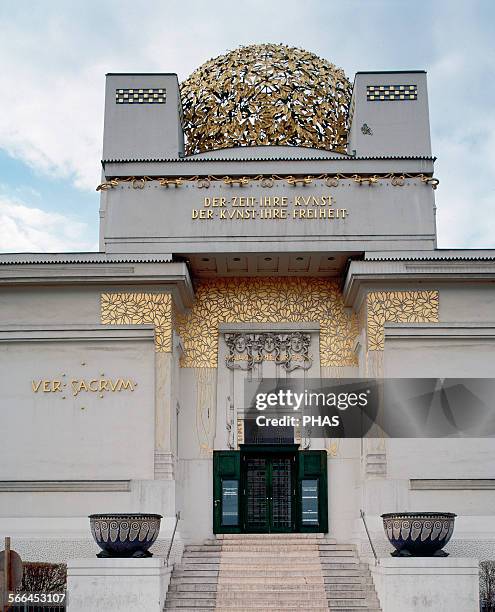 Seccionic Building 161 Secession Building Vienna Stock Photos, High-Res Pictures, and ...