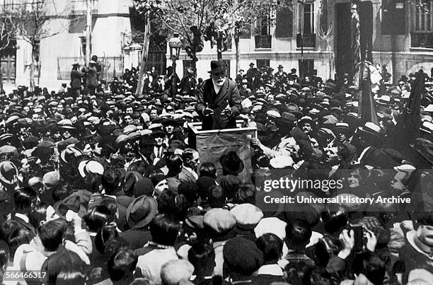 Paulino Iglesias Posse 1850 1925, better known as Pablo Iglesias, Spanish socialist and labour leader addressing a crowd in 1920. He is regarded as...